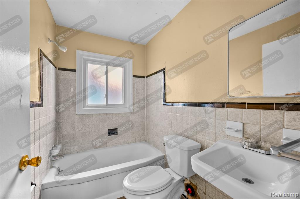 10071 Joy Road, Unit 7 Detroit, MI 48204 - Photo 6 of 12