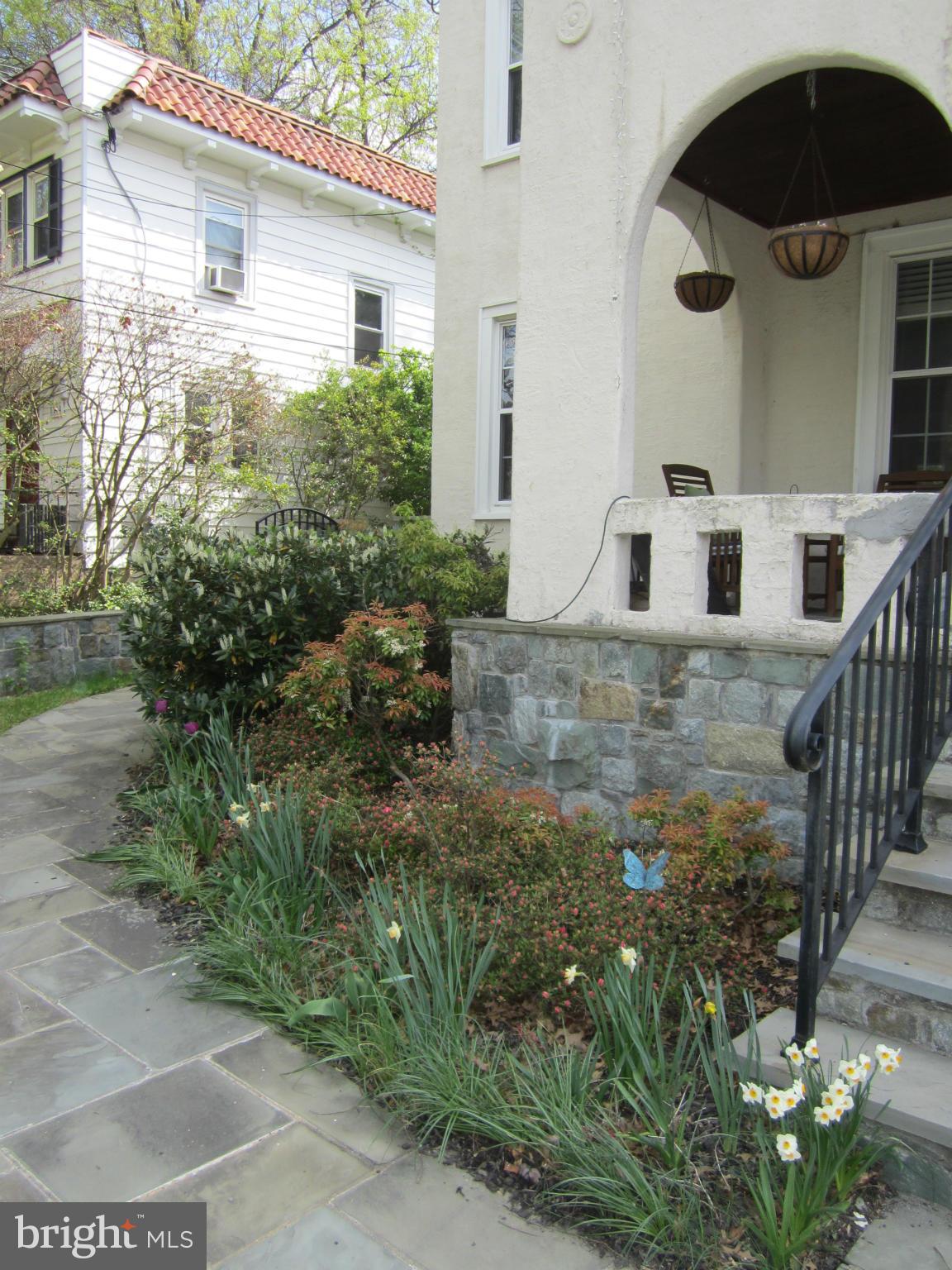 8206 Old Georgetown Road Bethesda, MD 20814 - Photo 3 of 27 Exterior (Front)