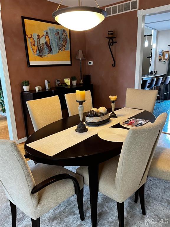 8 Hageman Road Somerset, NJ 08873 - Photo 54 of 59 Dining Room & Light Fixture