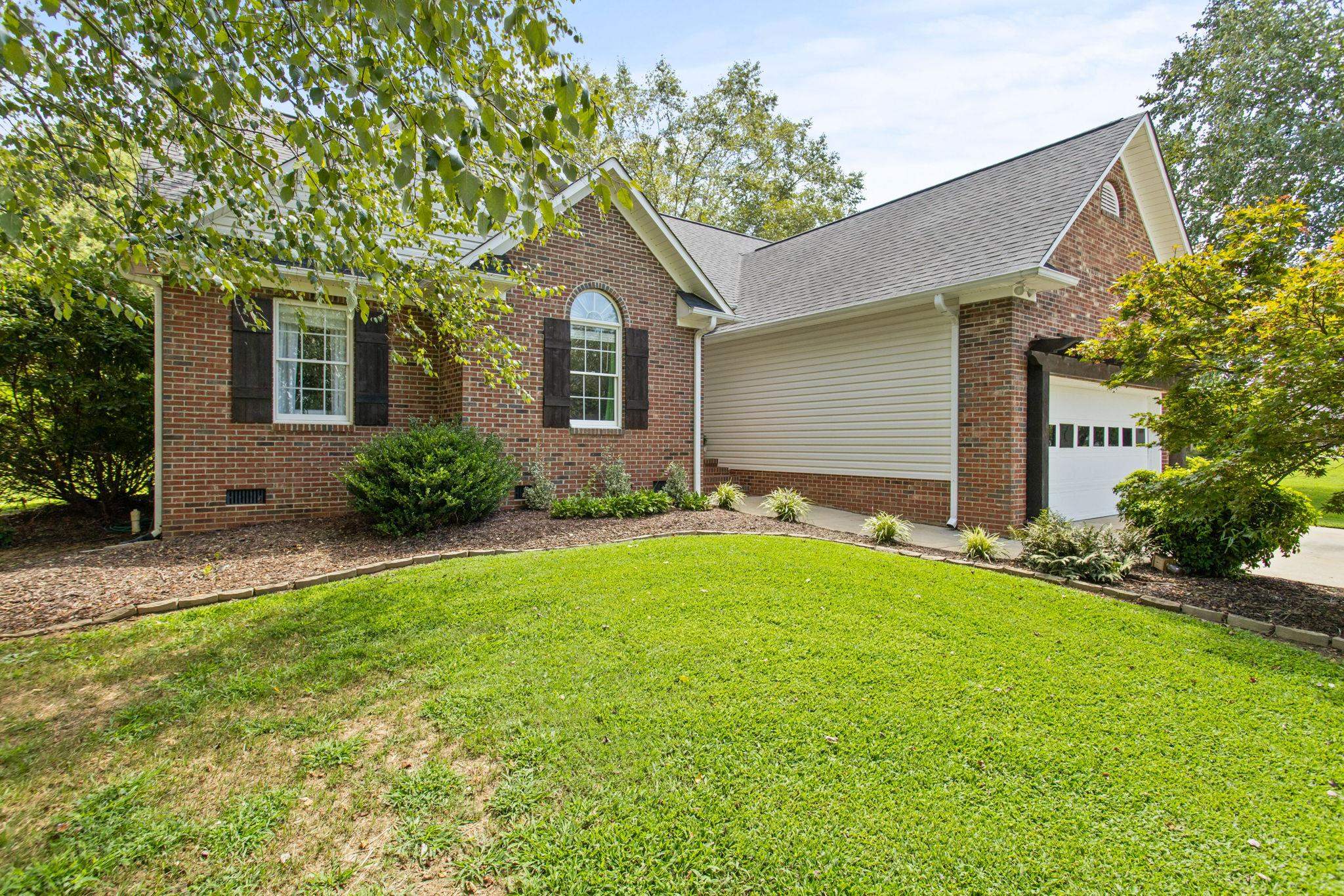 228 Lightwood Farm Road Woodruff, SC 29388 - Photo 1 of 36 Gallery Image 1