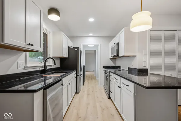 $369,000 | 430 Mutton Creek Drive, Seymour, IN 47274