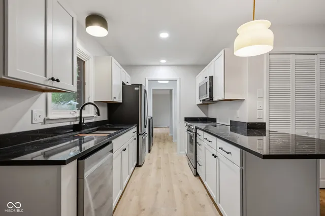 $395,000 | 430 Mutton Creek Drive, Seymour, IN 47274