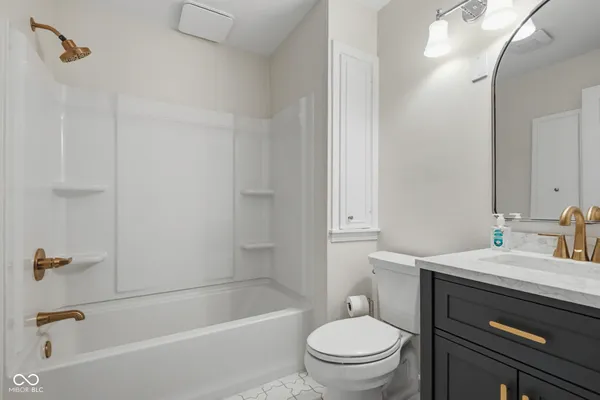 $369,000 | 430 Mutton Creek Drive, Seymour, IN 47274