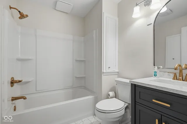 $395,000 | 430 Mutton Creek Drive, Seymour, IN 47274