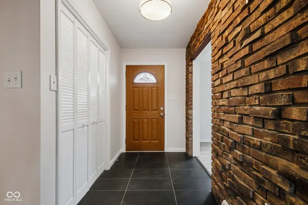 $369,000 | 430 Mutton Creek Drive, Seymour, IN 47274