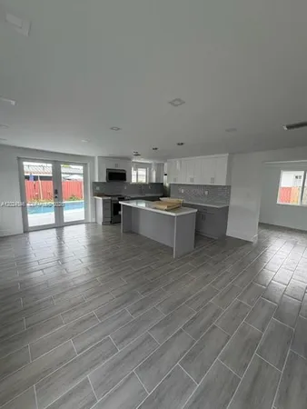 $1,299,000 | 3515-3517 Southwest 91 Avenue, Miami, FL 33165