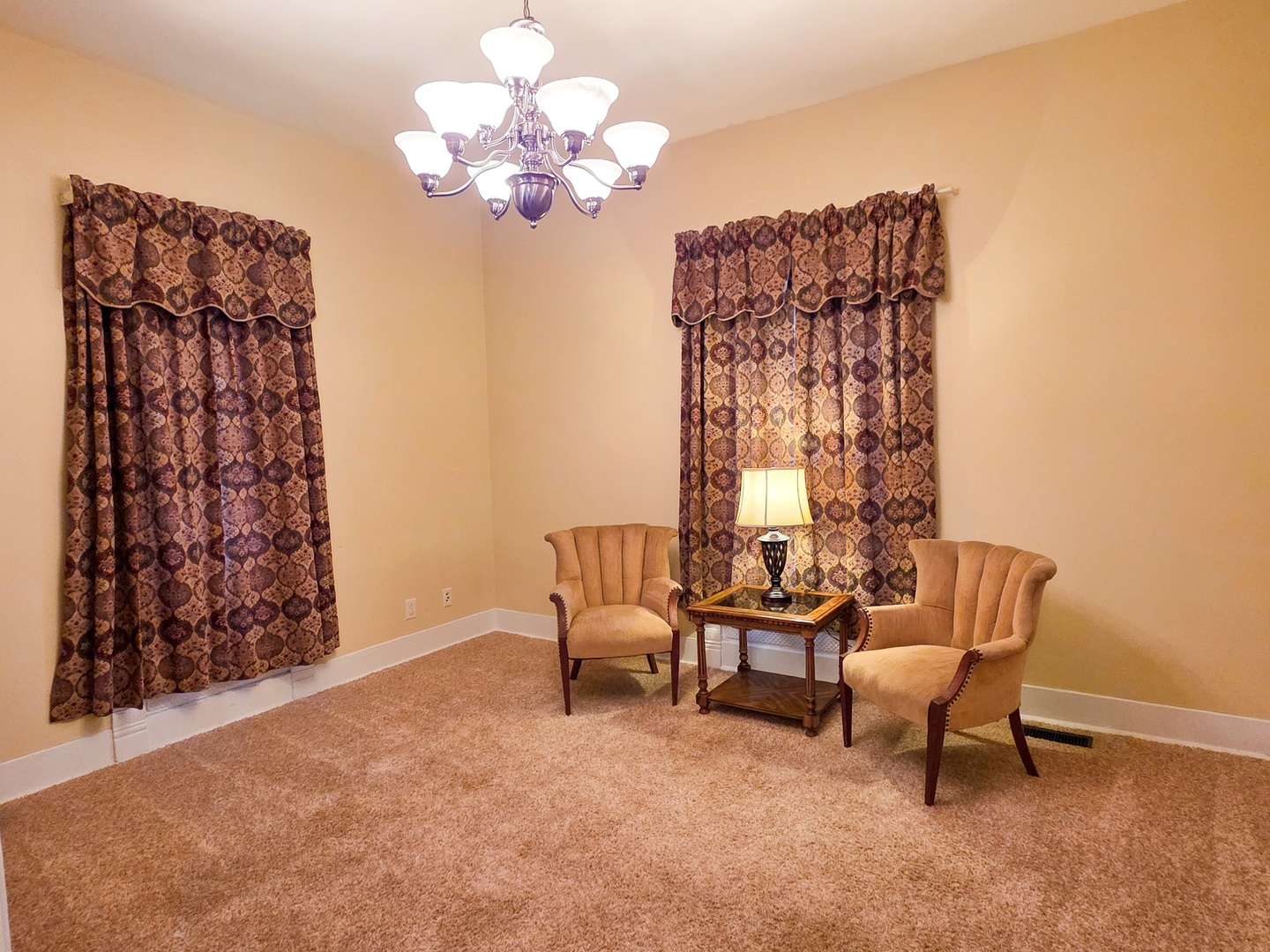 521 North Locust Street Flora, IL 62839 - Photo 22 of 100