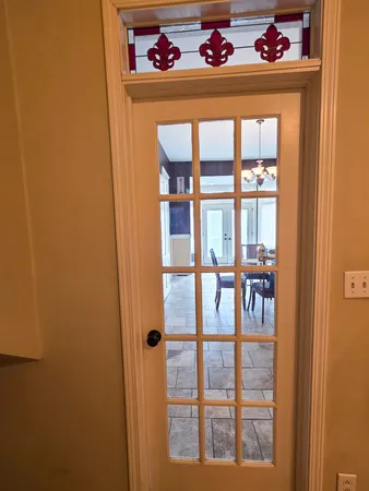 $349,500 | 521 North Locust Street, Flora, IL 62839