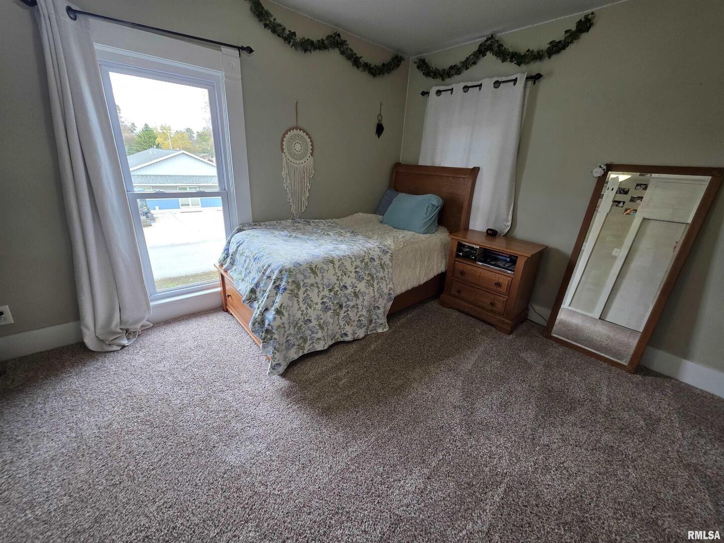 521 North Locust Street Flora, IL 62839 - Photo 84 of 100