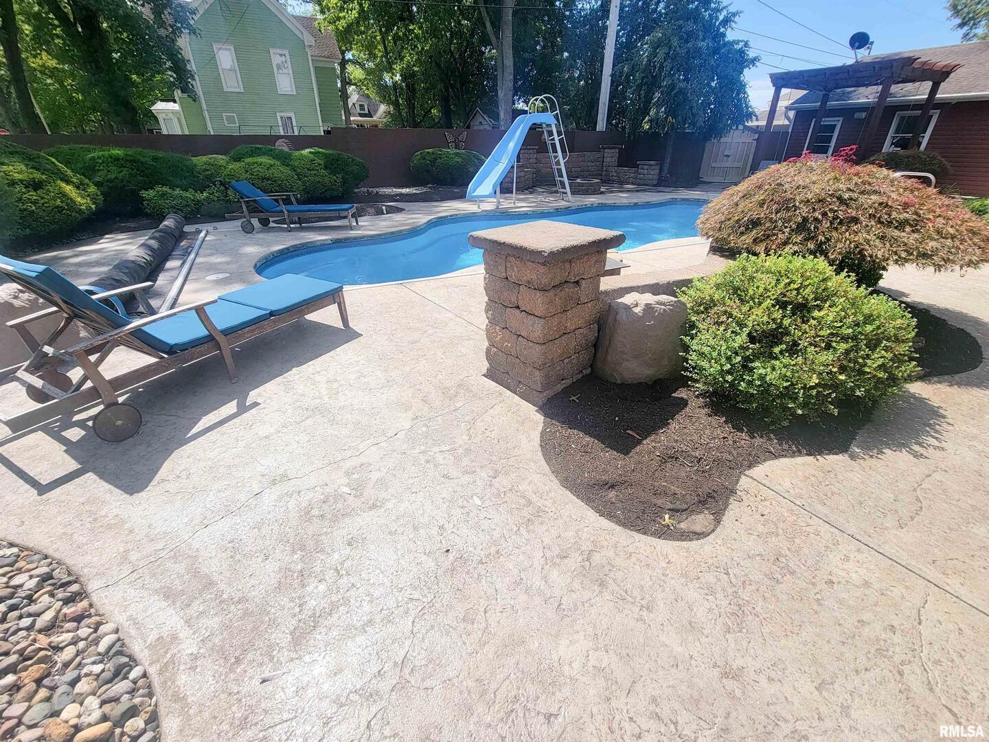 521 North Locust Street Flora, IL 62839 - Photo 93 of 100