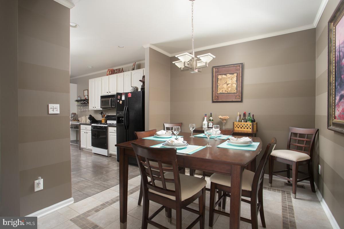 72 Threadleaf Terrace Burlington, NJ 08016 - Photo 5 of 23