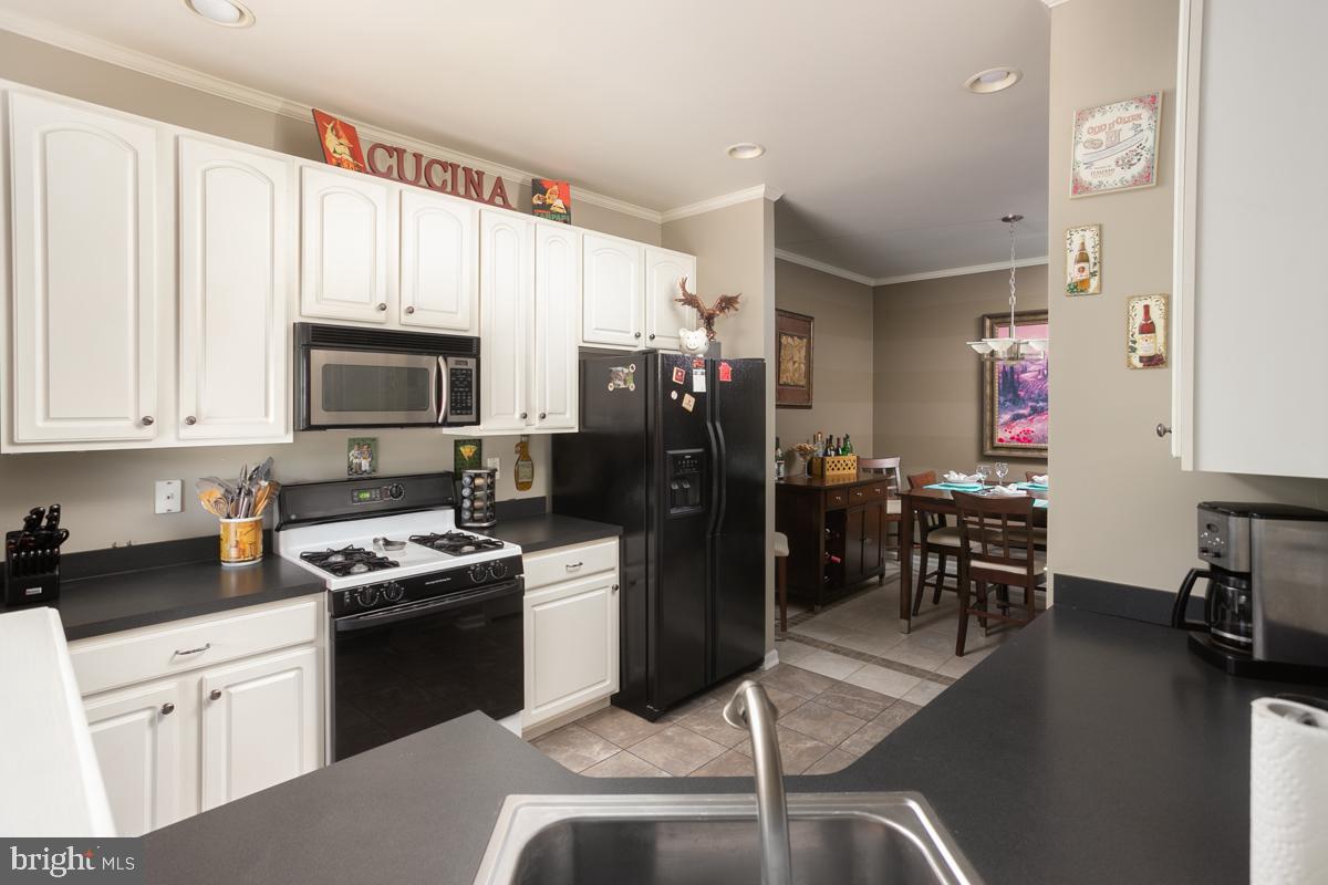 72 Threadleaf Terrace Burlington, NJ 08016 - Photo 9 of 23