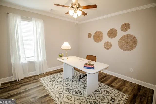 a table and chair in a room