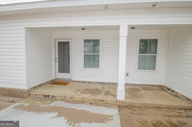 a view of a house with a outdoor space