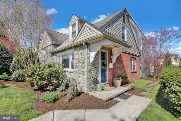 $505,000 | 937 Louise Avenue, Lancaster, PA 17601
