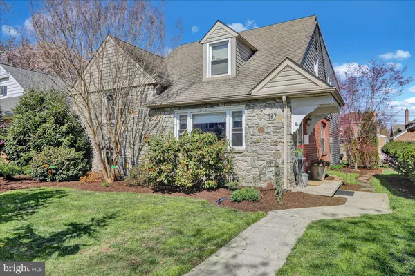 $505,000 | 937 Louise Avenue, Lancaster, PA 17601