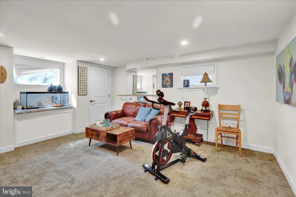 $505,000 | 937 Louise Avenue, Lancaster, PA 17601
