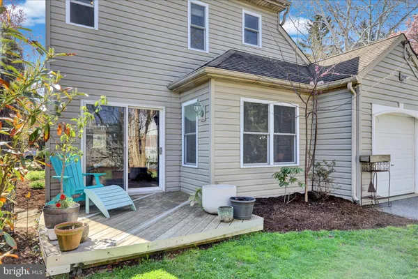 $505,000 | 937 Louise Avenue, Lancaster, PA 17601