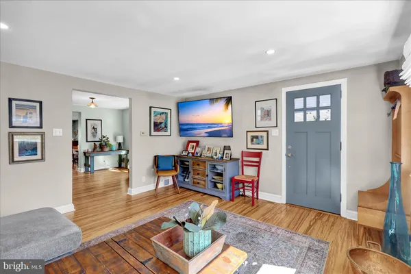 $505,000 | 937 Louise Avenue, Lancaster, PA 17601