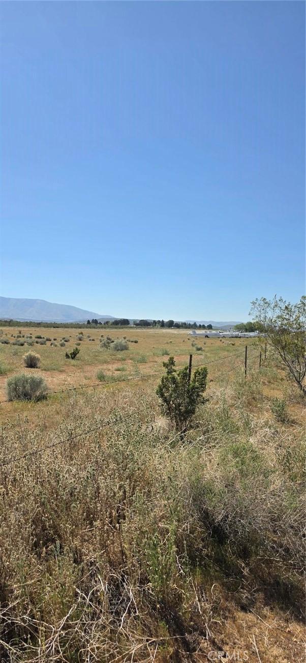 0 175th Street Llano, CA 93544 - Photo 2 of 17 a view of an ocean from a beach