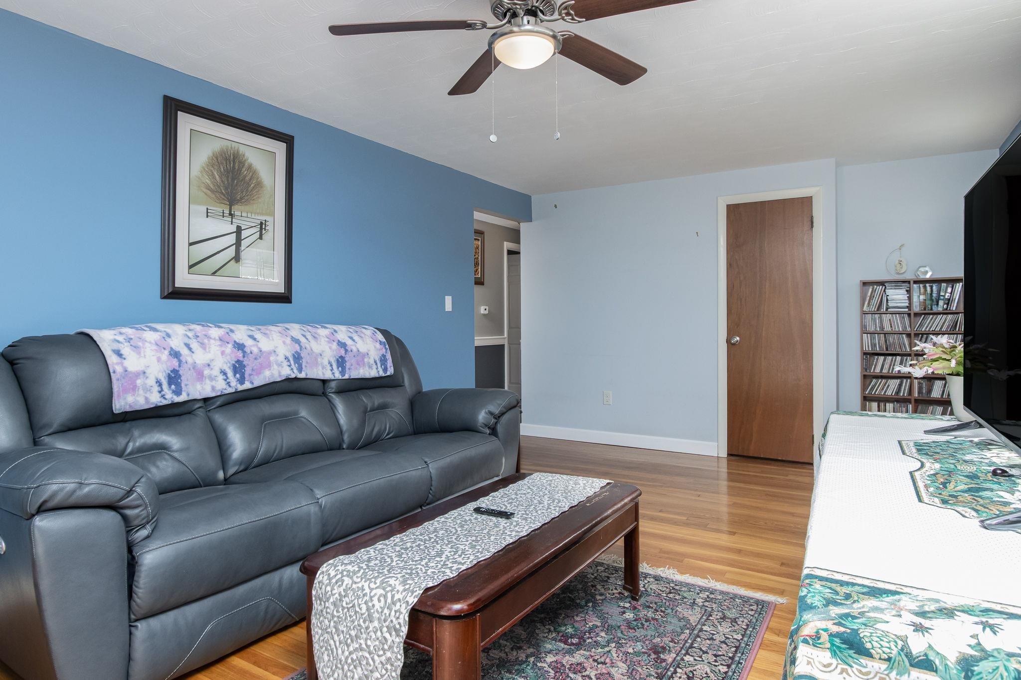 2 Denise Street Nashua, NH 03063 - Photo 19 of 54