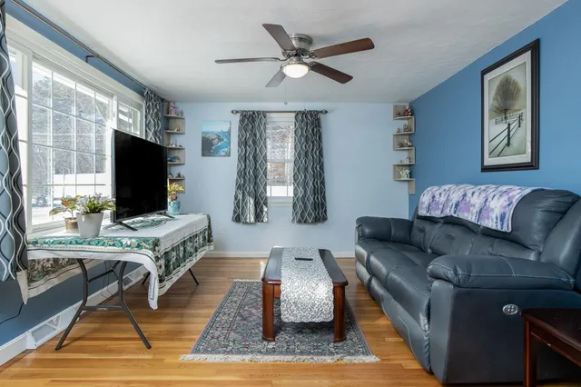 $539,900 | 2 Denise Street, Nashua, NH 03063