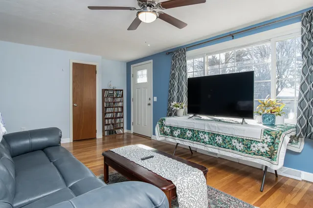 $539,900 | 2 Denise Street, Nashua, NH 03063