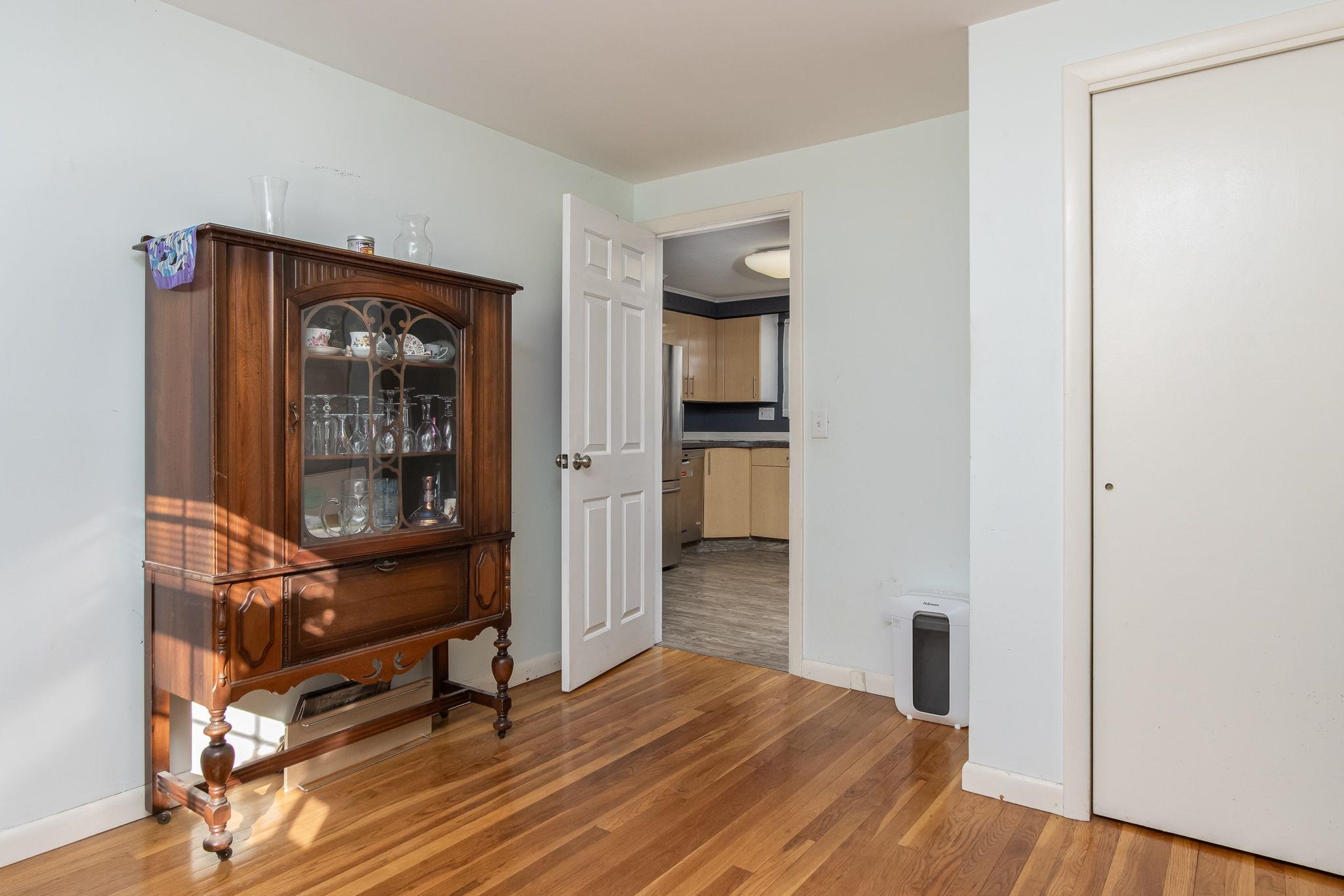 2 Denise Street Nashua, NH 03063 - Photo 33 of 54