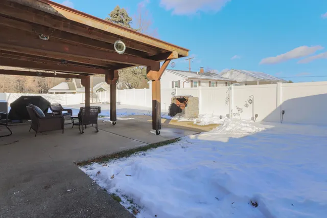 $539,900 | 2 Denise Street, Nashua, NH 03063