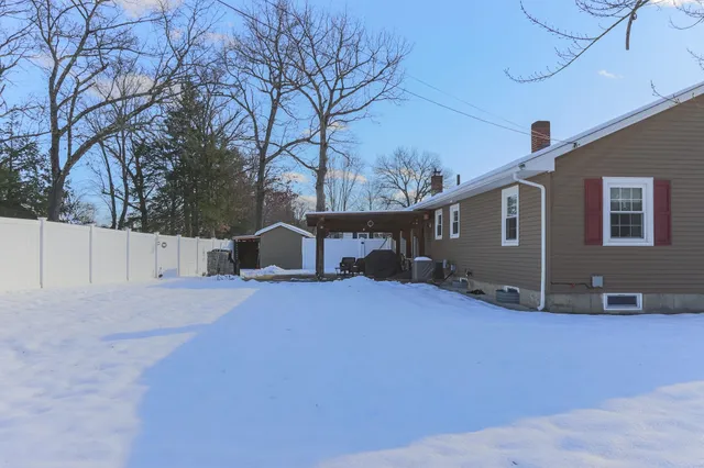 $539,900 | 2 Denise Street, Nashua, NH 03063