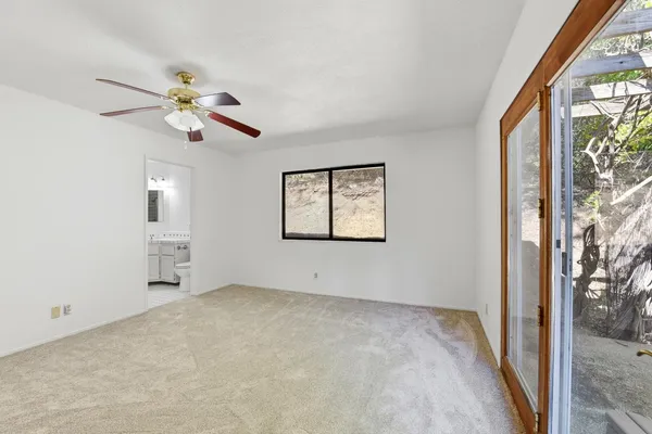 a view of empty room with window