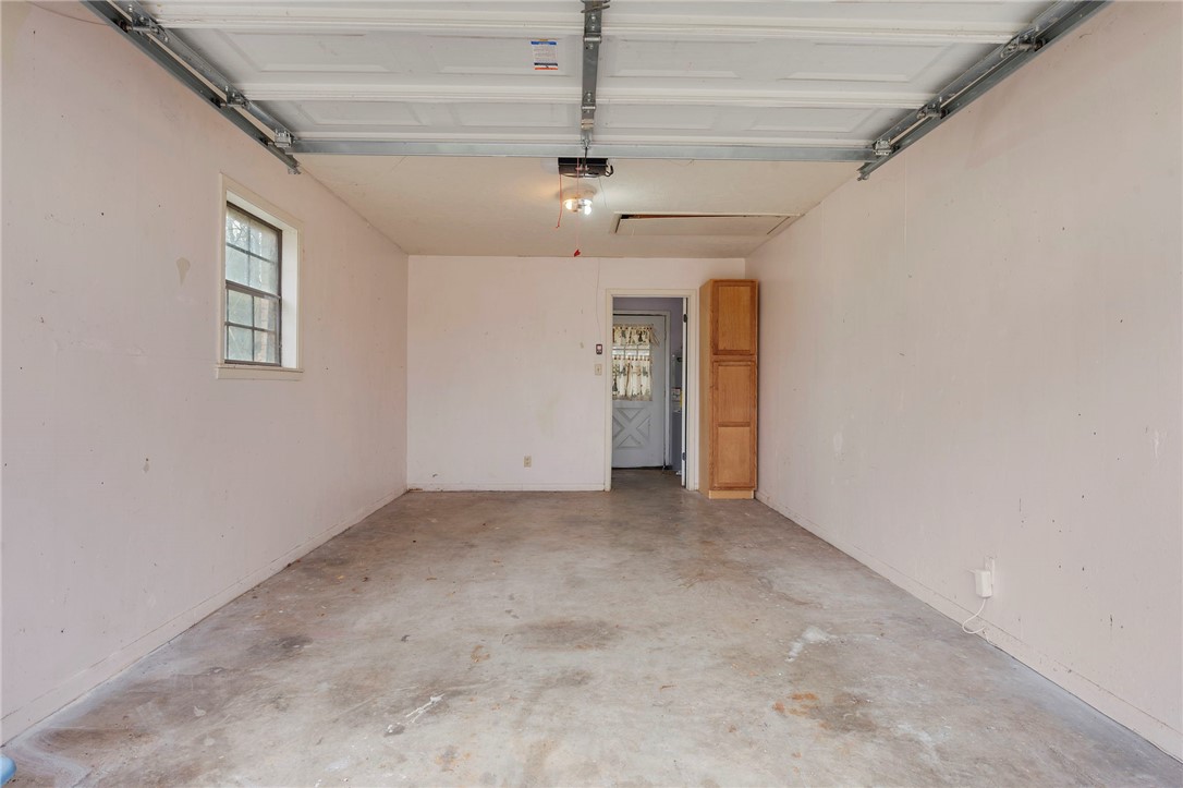 919 North Hull Street Caldwell, TX 77836 - Photo 20 of 31