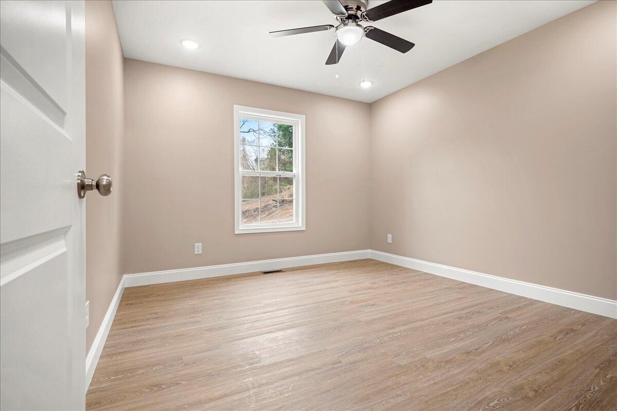 207 Mitchell Street Corbin, KY 40701 - Photo 11 of 38 10-Bedroom 1