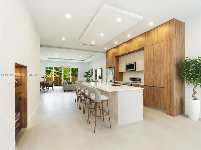 $1,850,000 | 1720 Southwest 20th Street, Fort Lauderdale, FL 33315