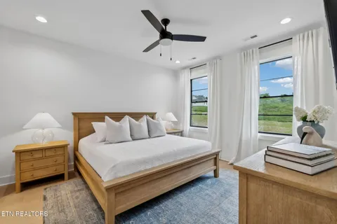 $725,000 | 9835 Clingmans Dome Drive, Knoxville, TN 37922