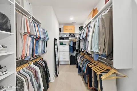 $725,000 | 9835 Clingmans Dome Drive, Knoxville, TN 37922