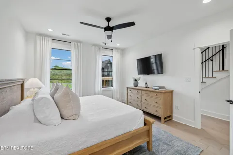 $725,000 | 9835 Clingmans Dome Drive, Knoxville, TN 37922