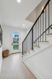 $725,000 | 9835 Clingmans Dome Drive, Knoxville, TN 37922