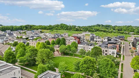 $725,000 | 9835 Clingmans Dome Drive, Knoxville, TN 37922