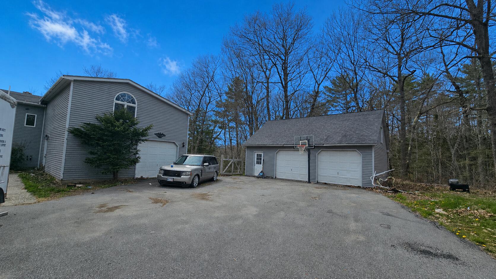 202 Stream Road Winterport, ME 04496 - Photo 3 of 43 Front Right of Home