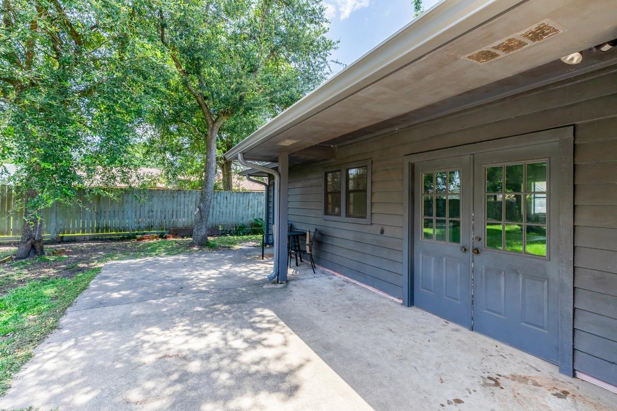 935 Dowlen Road Beaumont, TX 77706 - Photo 40 of 41