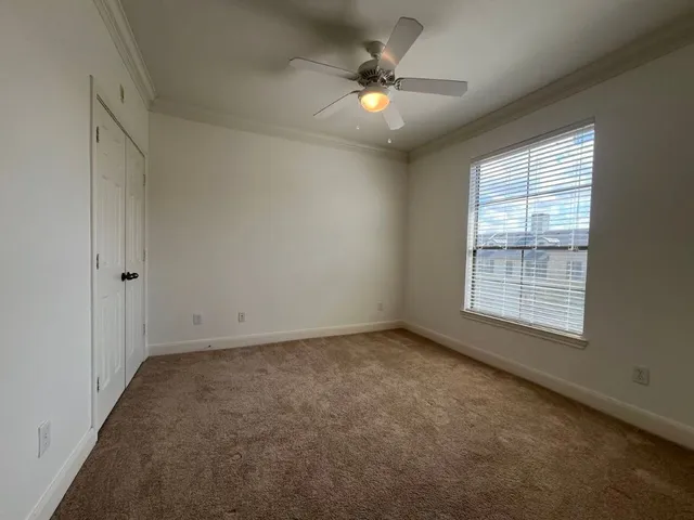 $1,750 | 7701 Rialto Boulevard, Unit 1232, Austin, TX 78735