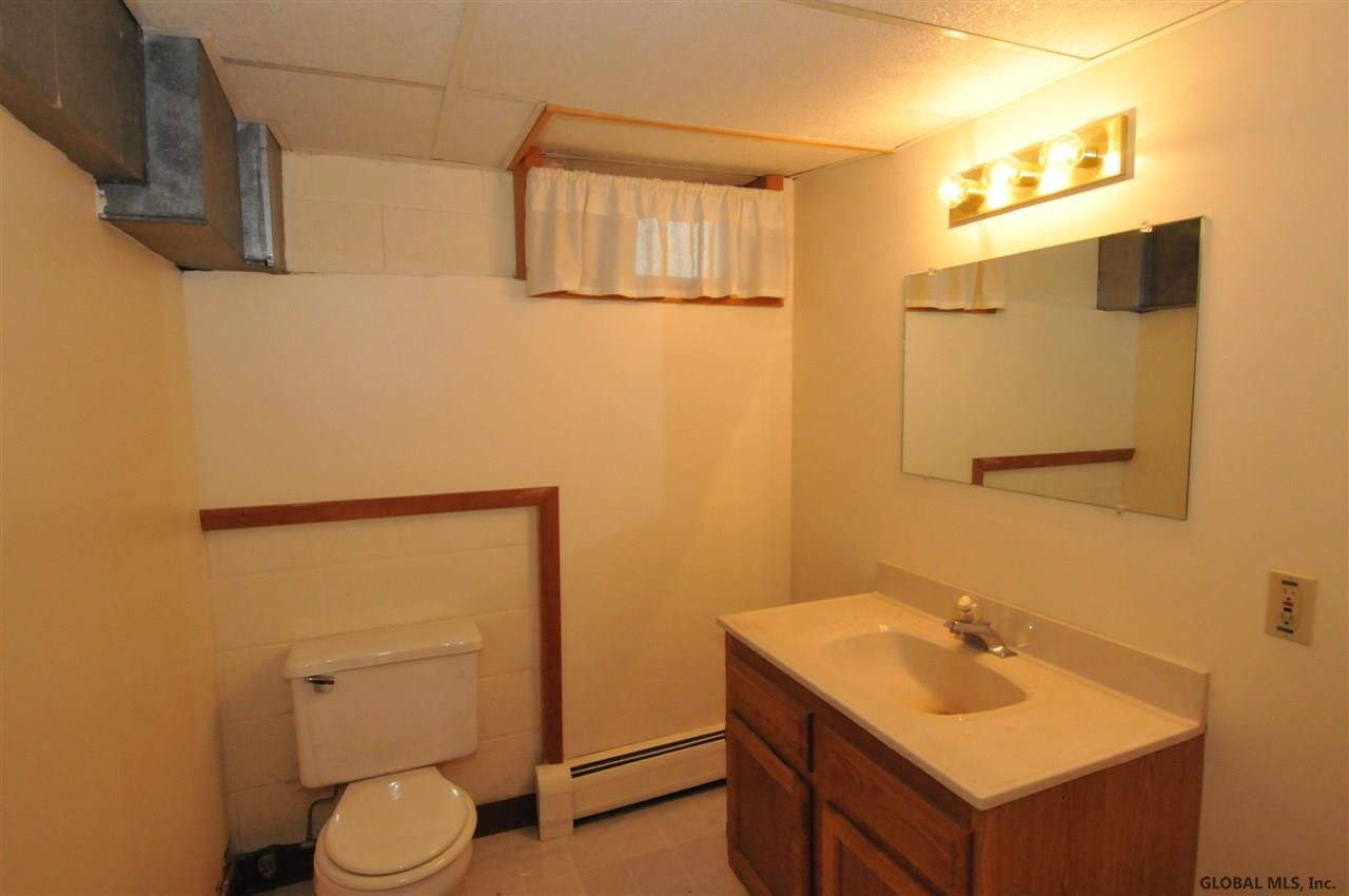 267 Currybush Road Rotterdam, NY 12306 - Photo 14 of 16 Photo 14