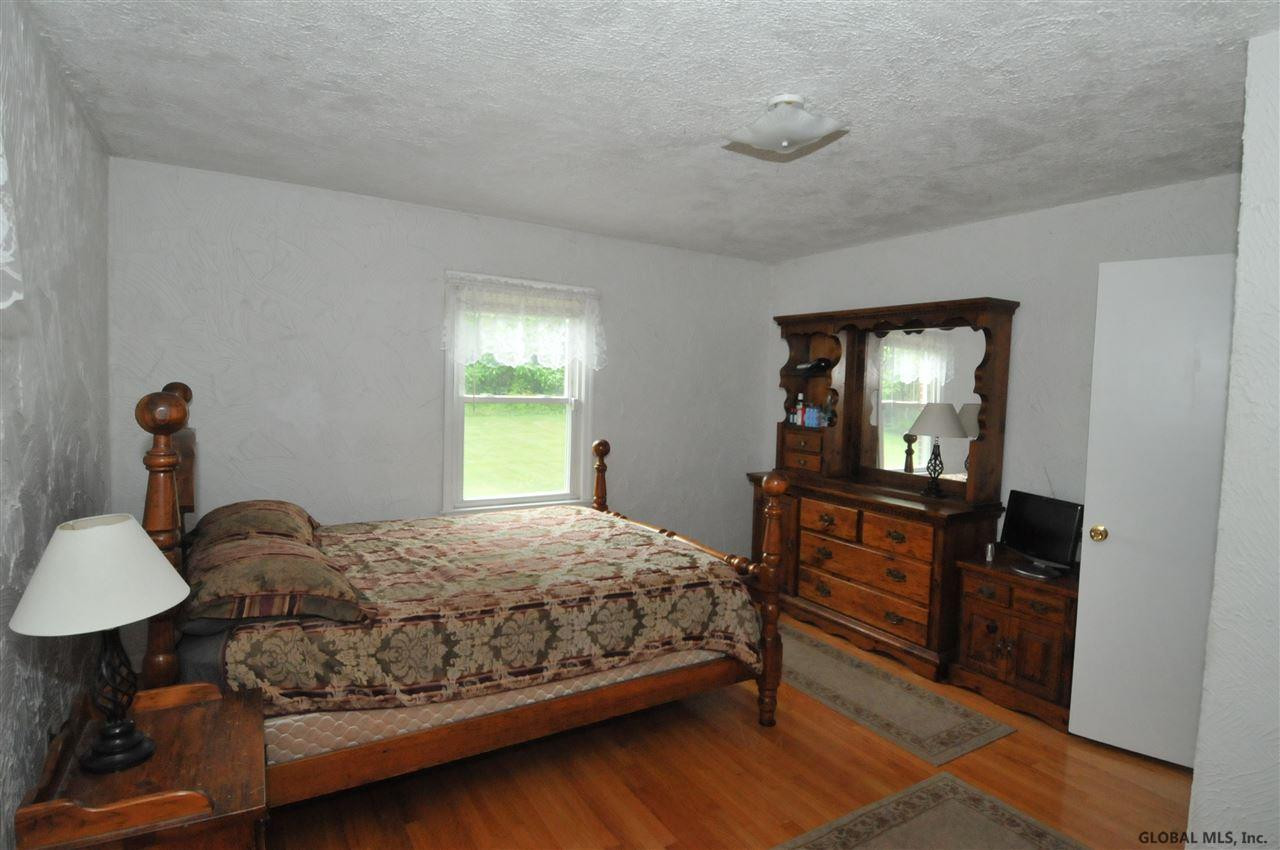 267 Currybush Road Rotterdam, NY 12306 - Photo 7 of 16 Photo 7