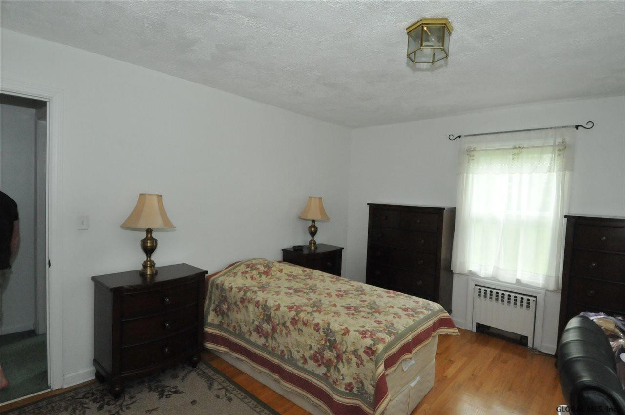 267 Currybush Road Rotterdam, NY 12306 - Photo 8 of 16 Photo 8