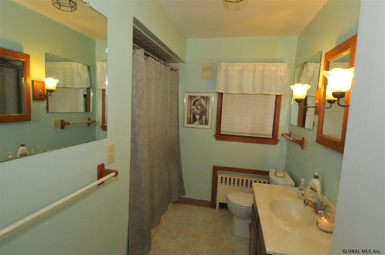 267 Currybush Road Rotterdam, NY 12306 - Photo 9 of 16 Photo 9