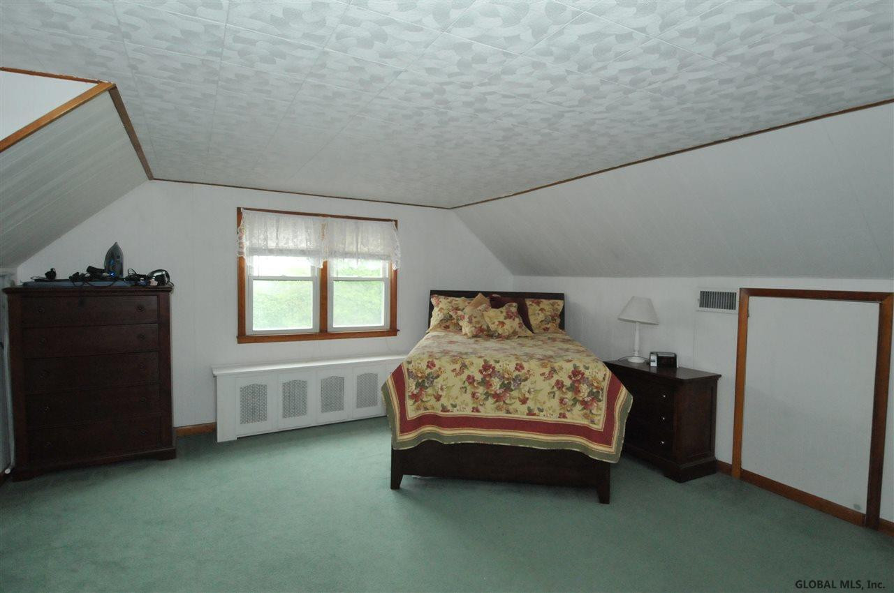 267 Currybush Road Rotterdam, NY 12306 - Photo 10 of 16 Photo 10