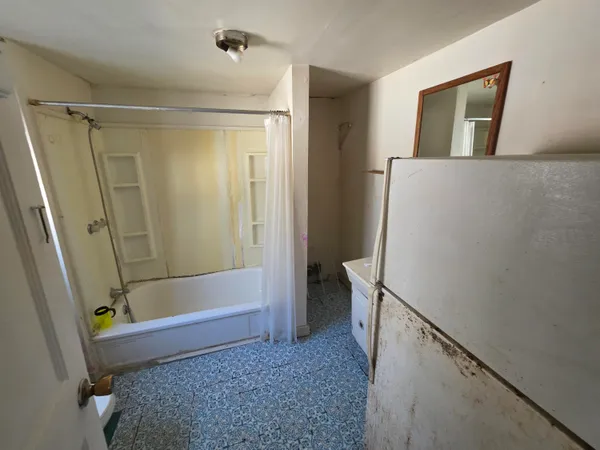 $125,000 | 3 Waterville Road, Belfast, ME 04915