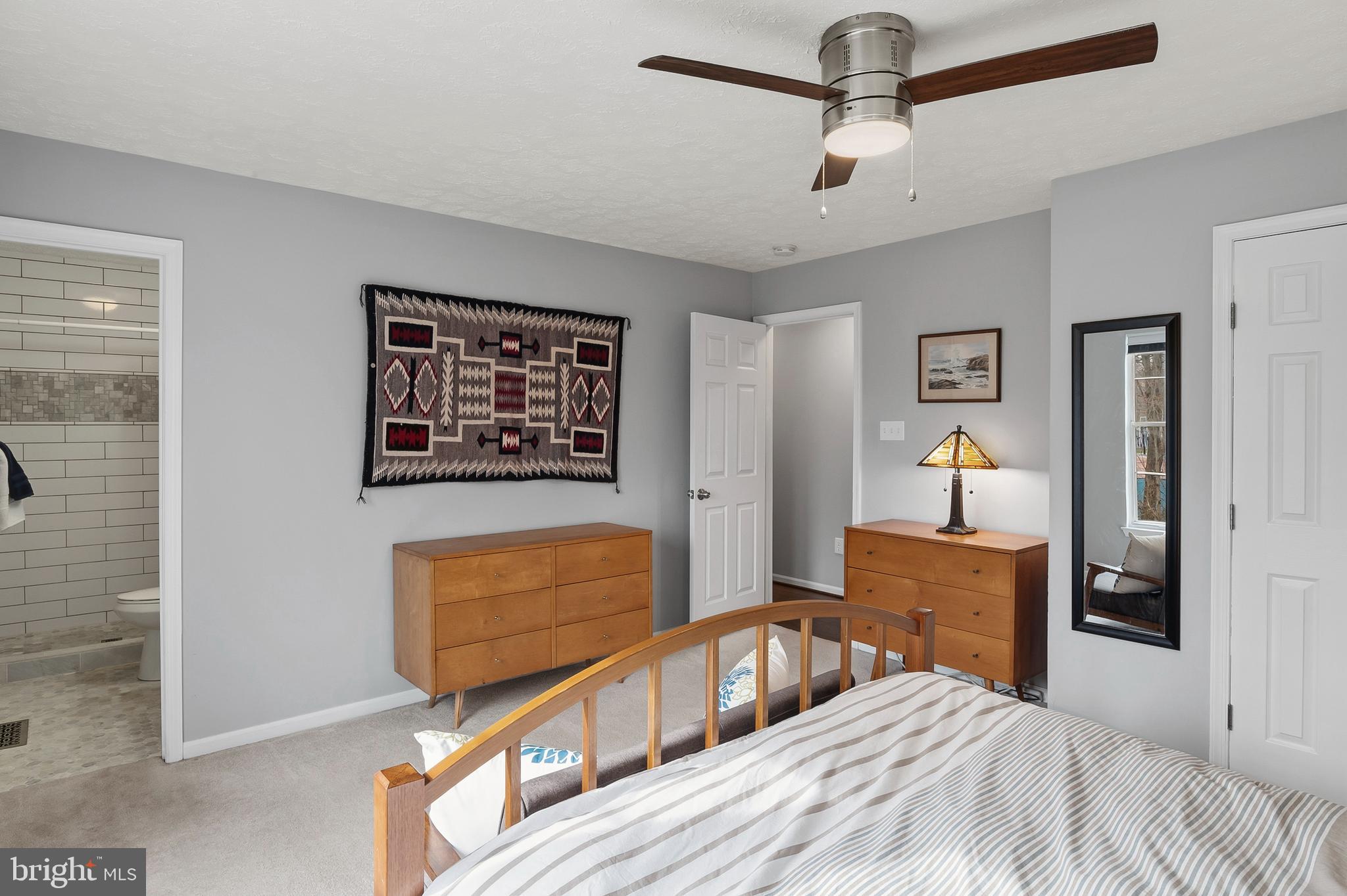 864 Snow Valley Lane Odenton, MD 21113 - Photo 14 of 42 Primary Bedroom (alt view)