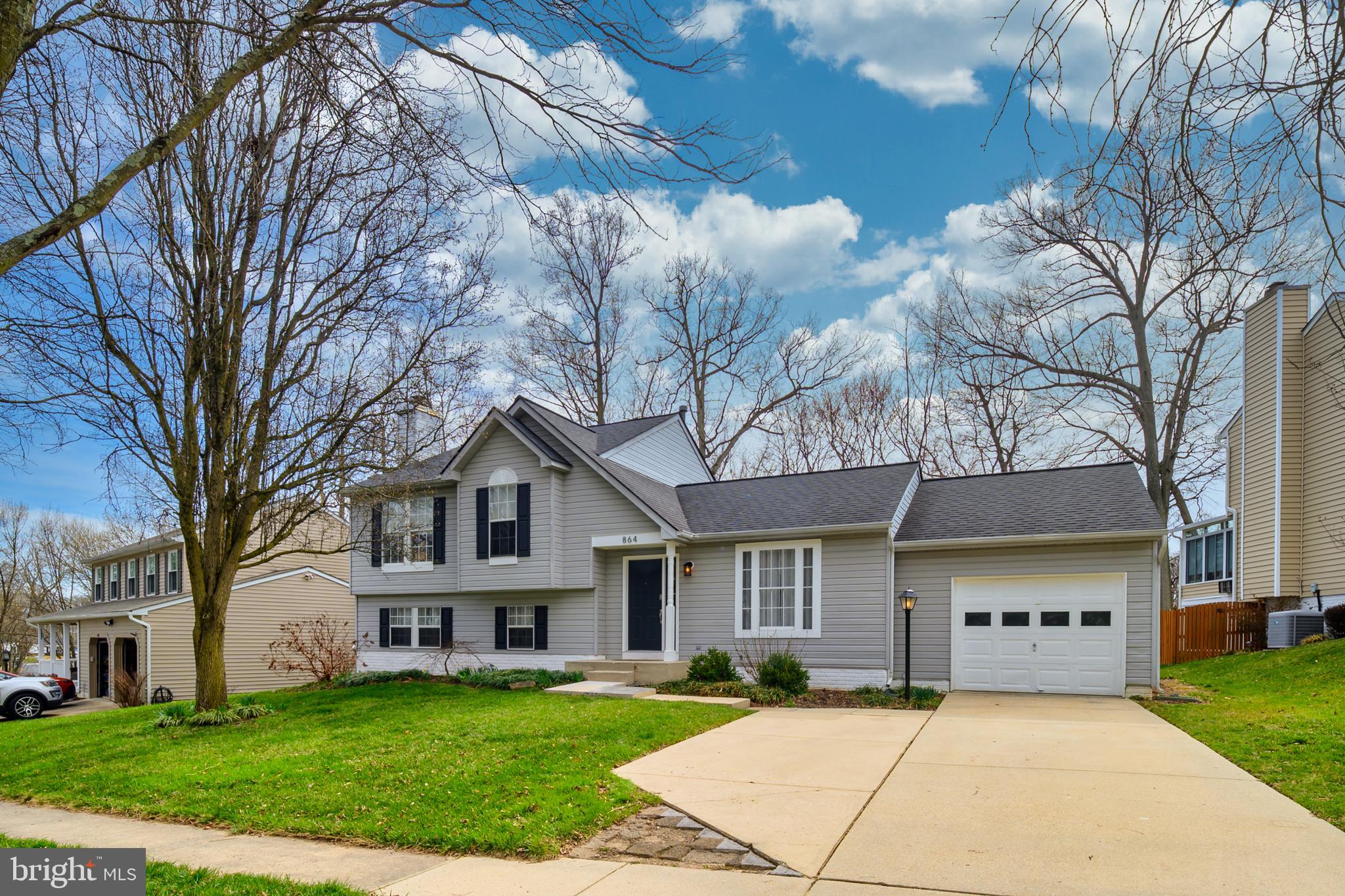 864 Snow Valley Lane Odenton, MD 21113 - Photo 2 of 42